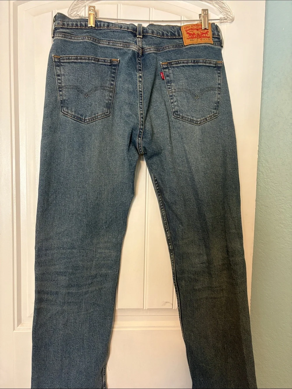 Levi's Straight Fit Blue Denim Jeans